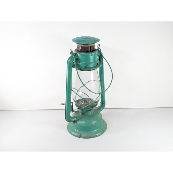 Antique E.T. Wright & Co No. 4 CB storm lantern, Canadian Kerosene Oil Lamp - Picture 2 of 9